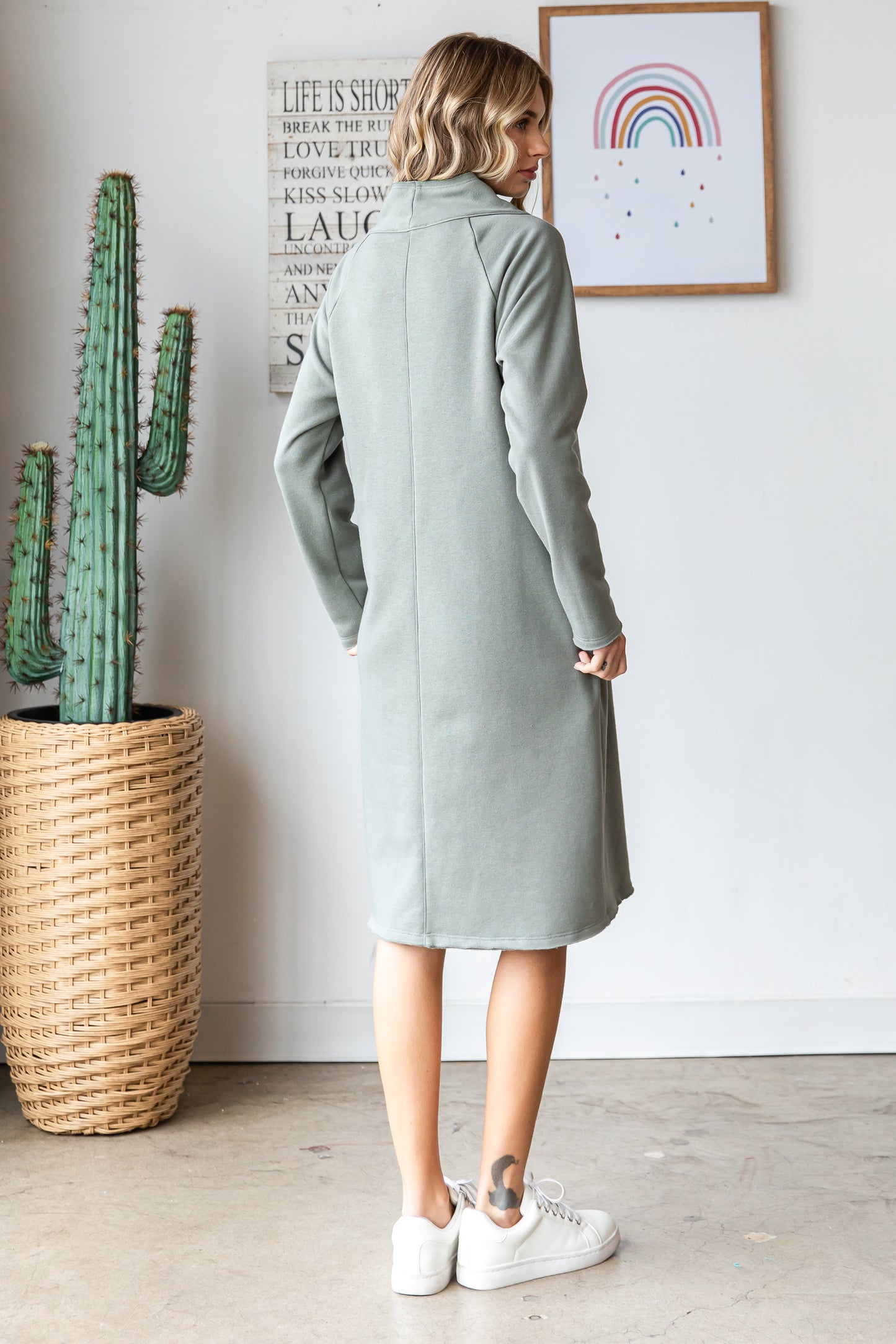 Mock neck dress Long sleeve midi dress


Made in USA